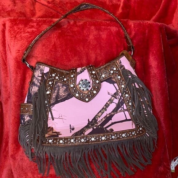 Mossy Oak Purse   - Picture 1 of 8